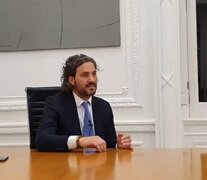 El jefe de Gabinete, Santiago Cafiero, afirmó que el objetivo del Gobierno es poder comenzar a vacunar al personal docente en febrero y destacó que &amp;quot;en todo momento se puso como prioritario&amp;quot; a ese sector.