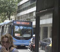 La parada de Laprida y avenida Pellegrini. (Fuente: Sebastián Joel Vargas) (Fuente: Sebastián Joel Vargas) (Fuente: Sebastián Joel Vargas)