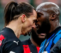 Ibrahimovic y Lukaku, cara a cara durante el clásico milanés. (Fuente: AFP) (Fuente: AFP) (Fuente: AFP)