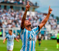 Yonathan Cabral se formó en Racing y se consolidó en el Decano. (Fuente: Fotobaires) (Fuente: Fotobaires) (Fuente: Fotobaires)