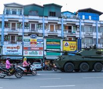 Un vehiculo armado en Myitkyina, estado de Kachin, el día después del golpe. (Fuente: AFP) (Fuente: AFP) (Fuente: AFP)