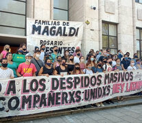 Ayer en tribunales: audiencia adentro, reclamo afuera.