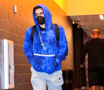 Campazzo llegando al estadio, donde probó pero sintió molestias. (Fuente: Denver Nuggets) (Fuente: Denver Nuggets) (Fuente: Denver Nuggets)