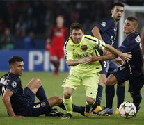 Messi tiene varios cruces históricos ante el PSG por la Champions. Jugaron tres series y ganó las tres. (Fuente: EFE) (Fuente: EFE) (Fuente: EFE)