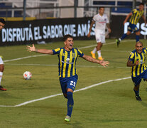 Martínez Dupuy abrió el marcador y fue su primer gol en Central. (Fuente: Sebastián Granata) (Fuente: Sebastián Granata) (Fuente: Sebastián Granata)