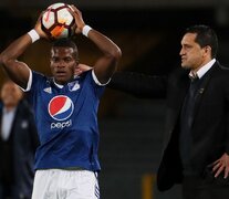 Andrés Román, con la camiseta de Millonarios. (Fuente: EFE) (Fuente: EFE) (Fuente: EFE)