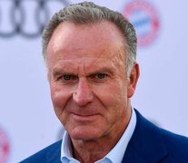 Karl-Heinz Rummenigge, quiere un costo más racional para los clubes. (Fuente: EFE) (Fuente: EFE) (Fuente: EFE)