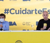 El jefe de Gobierno porteño, Horacio Rodríguez Larreta, y su ministro de Salud, Fernán Quirós, fueron denunciados penalmente por haber presuntamente privatizado la campaña de vacunación en la Ciudad.