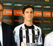 Nacho Fernández ya se puso su nueva camiseta.