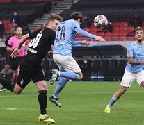 El portugués Bernardo Silva marcó, de cabeza, el primer gol del City. (Fuente: AFP) (Fuente: AFP) (Fuente: AFP)