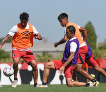 Pablo Pérez y Maxi Rodríguez vuelven a jugar desde el minuto cero. (Fuente: PRENSA CANOB) (Fuente: PRENSA CANOB) (Fuente: PRENSA CANOB)