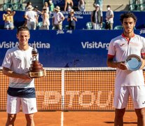 Peque Schwartzman y Fran Cerúndolo durante la premiación del Argentina Open. (Fuente: Prensa Argentina Open) (Fuente: Prensa Argentina Open) (Fuente: Prensa Argentina Open)