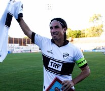 Daniel Vega, anotó 76 goles con la camiseta del Calamar.