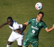 Platense y Sarmiento, partido pendiente de la primera fecha. (Fuente: Fotobaires) (Fuente: Fotobaires) (Fuente: Fotobaires)