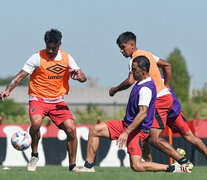 ((((Foto 1)))))   Newell&amp;#39;s ya espera por lo que venga.   ((((Foto 2))))))  Frank Kudelka.