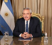 false (Fuente: Presidencia) (Fuente: Presidencia) (Fuente: Presidencia)