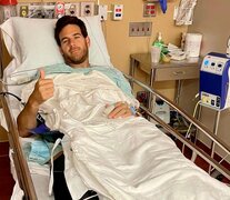 Del Potro en el hospital, tras la operación.