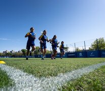 Las jugadoras de Boca, últimas campeons, se preparan para el debut. (Fuente: Prensa Boca Juniors) (Fuente: Prensa Boca Juniors) (Fuente: Prensa Boca Juniors)