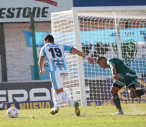 El ingresado Nicolás Arrigue comanda el ataque tucumano. (Fuente: Prensa Atlético Tucumán) (Fuente: Prensa Atlético Tucumán) (Fuente: Prensa Atlético Tucumán)