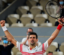 La emoción de Djokovic después de dar el gran golpe ante el Rey del Polvo (Fuente: AFP) (Fuente: AFP) (Fuente: AFP)