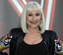 La cantante italiana Raffaella Carrá murió a los 78 años.