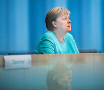 Merkel insistió en la importancia de la vacuna para enfrentar la ola de covid. (Fuente: AFP) (Fuente: AFP) (Fuente: AFP)