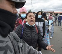 Desesperados, los parientes de los presos pedían informes. (Fuente: AFP) (Fuente: AFP) (Fuente: AFP)