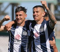 Los jugadores de Talleres en uno de los festejos (Fuente: NA) (Fuente: NA) (Fuente: NA)