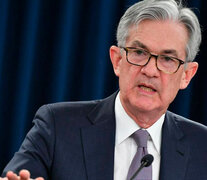 Jerome Powell, titular de la Reserva Federal (banca central estadounidense), está bajo presión de quienes promueven la suba de la tasa de interés para enfrentar los peligros de una inflación elevada. (Fuente: AFP) (Fuente: AFP) (Fuente: AFP)