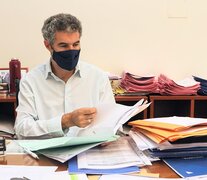 El secretario Carlos Kaufmann, contestó a las denuncias.