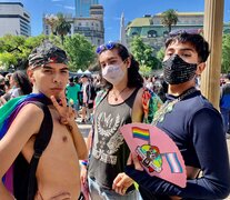 Jornada de rosca y activismo en Plaza de Mayo, a treinta años de la primera Marcha del Orgullo en la ciudad de Buenos Aires.  (Fuente: Sebastián Freire) (Fuente: Sebastián Freire) (Fuente: Sebastián Freire)