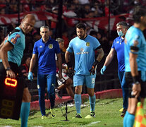 Broun salió reemplazado por la lesión en cancha de Colón. (Fuente: Prensa CARC) (Fuente: Prensa CARC) (Fuente: Prensa CARC)