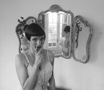 Burlesque lesbiano, con Lun Snowy