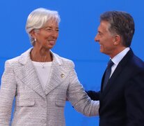Lagarde y Macri, socios del megaacuerdo de 2018 que violó todas las normas y condenó al país.