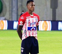 El defensor Willer Ditta estaba jugando en Junior Barranquilla.