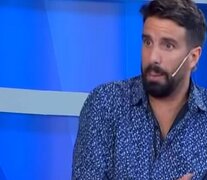 “¿Hay cafés que no? ¿Hay cafés que si sos gay no podés entrar, ponele?”, ironizó Azzaro