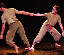 Junto a Verónica y Daniel, las luces diseñadas por Natalia Comino hacen su danza.  (Fuente: Gentileza Briel Blanco) (Fuente: Gentileza Briel Blanco) (Fuente: Gentileza Briel Blanco)