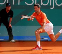 Djokovic lanza su raqueta durante el partido (Fuente: AFP) (Fuente: AFP) (Fuente: AFP)