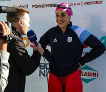Chiara Medun de 16 años consiguió la presea de bronce en 100 metros libre.