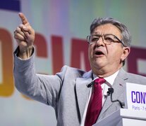 Jean-Luc Mélenchon, en el centro de la Unidad de la izquierda en Francia. (Fuente: EFE) (Fuente: EFE) (Fuente: EFE)