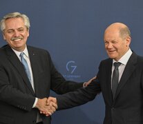 El presidente Alberto Fernández junto al canciller alemán Olaf Scholz.