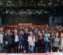 Todas las corrientes del peronismo confluyeron en la Cumbre del PJ en Mendoza.