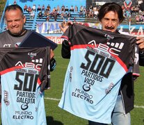 Pablo Vicó celebró los 500 partidos en Brown con una victoria ante Instituto (Fuente: Prensa Brown de Adrogué) (Fuente: Prensa Brown de Adrogué) (Fuente: Prensa Brown de Adrogué)