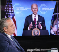 Fernández asistirá como presidente pro tempore de la Comunidad de Estados Latinoamericanos y Caribeños.