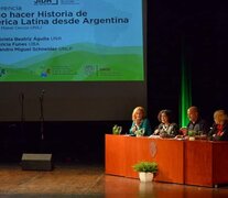 Uno de los paneles del encuentro organizado por la Universidad Nacional de
Santiago del Estero. (Foto: Gentileza Facultad de Humanidades, Ciencias
Sociales y de la Salud de la UNSE)