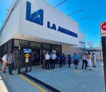 La Anónima es una de las principales cadenas de supermercados del país.