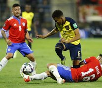 Castillo en uno de los dos partidos que disputó ante Chile (Fuente: EFE) (Fuente: EFE) (Fuente: EFE)