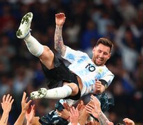 Messi, capitán de la Selección, en plena vigencia.