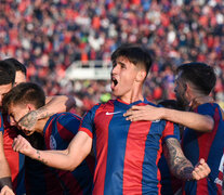 Adam Bareiro celebra el gol del triunfo de San Lorenzo ante Boca Juniors (Fuente: @Liga AFA) (Fuente: @Liga AFA) (Fuente: @Liga AFA)