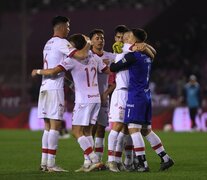 Todo Huracán celebra el triunfazo de visitante frente a Lanús (Fuente: Télam) (Fuente: Télam) (Fuente: Télam)